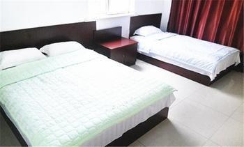 Longtai Star Hotel Циндао Екстериор снимка